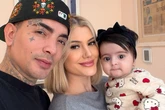 MC Guimê se desespera após esposa e filha de 5 meses sofreram acidente e deixa clipe às pressas