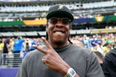 Jay-Z prestigia jogo da Seleção Brasileira contra a Noruega na Copa do Mundo