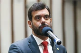 Deputado critica postura de Lula no 2 de Julho: 'Quer transformar a festa em palanque político'