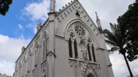 Igreja de Salvador pede doações para restauração após ser interditada