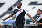 Bahia encaminha contratação de zagueiro promissor da base do Vasco