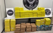 Homem é preso ao transportar 600 kg de maconha e 32 kg de cocaína em caminhão