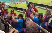 Quatro torcedores do Bahia são detidos após briga durante jogo na Fonte Nova; veja vídeo