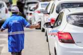 Táxis vão rodar em bandeira 2 durante todo o Carnaval; veja pontos de embarque