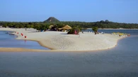 Alter do Chão na cheia: a época certa para encontrar natureza exuberante e preços baixos