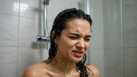 Alergia à água: condição real ou desculpa para não tomar banho?
