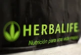 Ídolo do futebol deixa de ser apenas garoto-propaganda e investe R$ 39 milhões na Herbalife