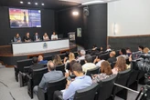 Relatório fiscal aponta queda da dívida e avanço nos investimentos em saúde em Salvador