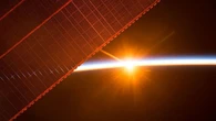 Cientistas japoneses superam Nasa e planejam criar anel de 11 mil km ao redor da Lua para instalar usina de energia no espaço