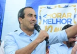 Prefeitura entrega mais 100 casas reformadas na Fazenda Grande do Retiro