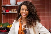 Com ajuda do filho de Odete, Raquel se torna dona da TCA e ‘passa perna’ na vilã