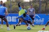 Com retorno parcial de zagueiro, Bahia inicia preparação para enfrentar o Botafogo