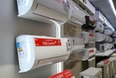 Luz na bandeira vermelha : veja como economizar até 80% com soluções simples