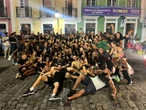 A cada km, um bar: grupo de amigos mistura corrida e bebida e faz sucesso nas redes sociais