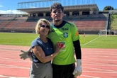 15 anos depois de crime, mãe de Eliza Samudio recebe objetos da filha