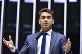 Nikolas confirma que contratou designer de sobrancelha para gabinete em Brasília