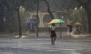 Inmet emite alerta laranja de tempestade para mais de 300 cidades