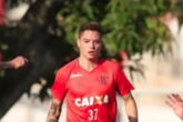 Chamado de 'Novo Zico', promessa que 'fracassou' no Flamengo afirma ser mais inteligente que CR7