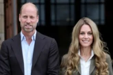 Kate Middleton surge loira em museu e levanta diferentes rumores