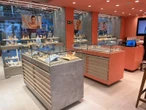 Joalheria inaugura nova loja no Shopping Paralela