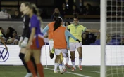 Acabou o jejum! Com gol nos acréscimos, Brasil vence EUA e quebra longo tabu contra a rival