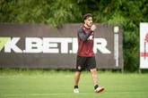 Vitória enfrenta Corinthians para aumentar sequência positiva e sair da zona de rebaixamento