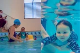 Viih Tube mostra vídeo do filho de 11 meses mergulhando e encanta seguidores: ‘Lindo demais’