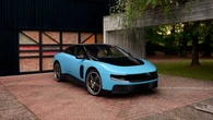 Carro elétrico da Ferrari recebe críticas e ações da empresa caem