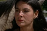 Afastada da TV, ex-Globo vive reclusa após sofrer queimaduras em gravação de novela