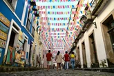 Véspera de São João: veja o que abre e fecha em Salvador e RMS nesta terça-feira (23)