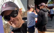 Harry Styles passeia pela Liberdade, faz compras e posa com fãs em São Paulo