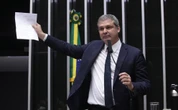 Líder do PT na Câmara diz ser contra proposta para reduzir penas para condenados pelo 8 de janeiro