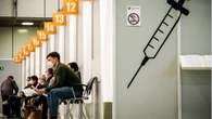 Dutzende Wahlhelfer in Berlin abgesprungen – nachdem sie ihre Impfbescheinigung erhalten haben