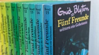 Soll Enid Blyton verbannt werden? Englischer Denkmalschutz bezeichnet ihr Werk als "rassistisch"