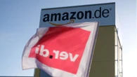 Amazon-Mitarbeiter:innen streiken am Prime Day für bessere Arbeitsbedingungen