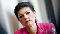 Mitglieder der Linken beantragen Sahra Wagenknechts Parteiausschluss