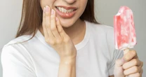 アイスを食べると歯がシミる原因は「間違った熱中症対策」かもしれない