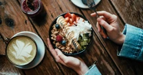 栄養士が薦める、十分なタンパク質と食物繊維を摂るための「トリプル30」ルール