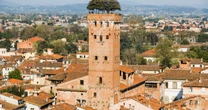 高い塔は富の象徴だった…14世紀にイタリアの豪族が建てた塔は高さ45メートル