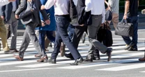 「働かないおじさん」は、なぜ生まれる？ 2万人調査が暴く日本企業の“静かな衰退”