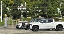 「高市首相はセンスがいい!」とトランプ大統領が絶賛。首脳会談会場に、フォードのF-150ピックアップトラック展示で歓迎