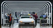 テスラの2Q決算発表に違和感。マスク氏はネガティブ発言を連発、発音不明瞭で「体調が優れない」と