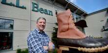 アウトドアブランドのL.L.Bean、支える創業家とその「ゴールデンルール」とは