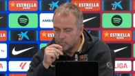 Flick 'reventó' la rueda de prensa con una respuesta: "Szczesny me gusta, a veces fuma..."