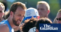 England get rapturous welcome as they settle in to sprawling Kansas City home