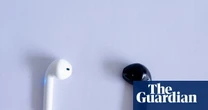 I want my faulty earbud fixed. Should it cost less than replacing the pair?