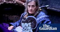 Retired journalist Margo Kingston arrested at NSW anti-logging protest after allegedly locking on to machinery