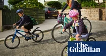 Chris Whitty says culture-war coverage of cycling could harm nation’s health