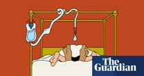 You be the judge: should my boyfriend stop drinking from a water bladder during sex?