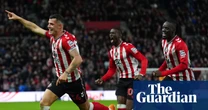 Granit Xhaka pegs back Everton to deny Moyes winning return to Sunderland